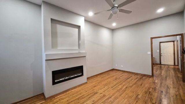 1333 N Wicker Park Avenue 2, Chicago, IL 60622