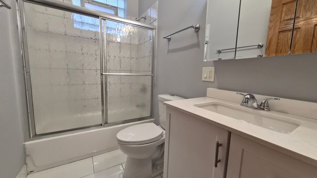 1333 N Wicker Park Avenue 2, Chicago, IL 60622