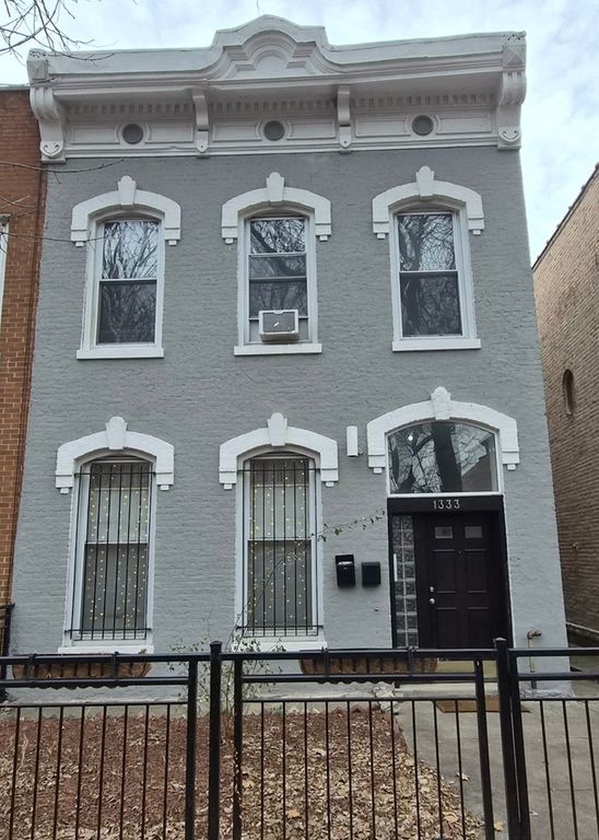 1333 N Wicker Park Avenue 2, Chicago, IL 60622