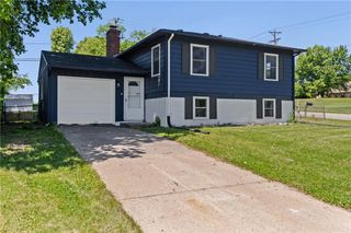 914 N Arrowhead Drive, Independence, MO 64056