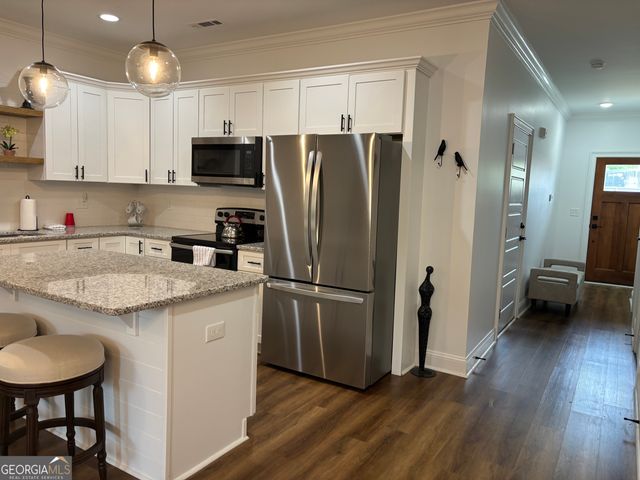 633 E 3rd Street, Rome, GA 30161