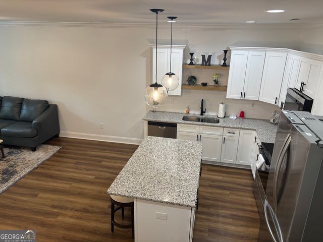 633 E 3rd Street, Rome, GA 30161