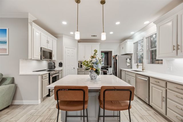 119 Greenhill Trail S, Trophy Club, TX 76262