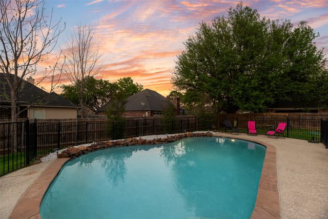 119 Greenhill Trail S, Trophy Club, TX 76262