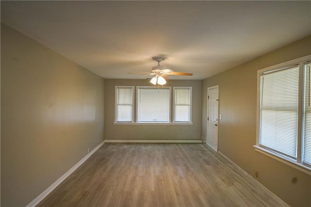 161 10th Avenue, Chickasaw, AL 36611