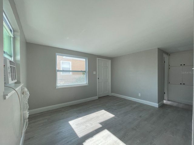 2704 E COLUMBUS DRIVE C, Tampa, FL 33605