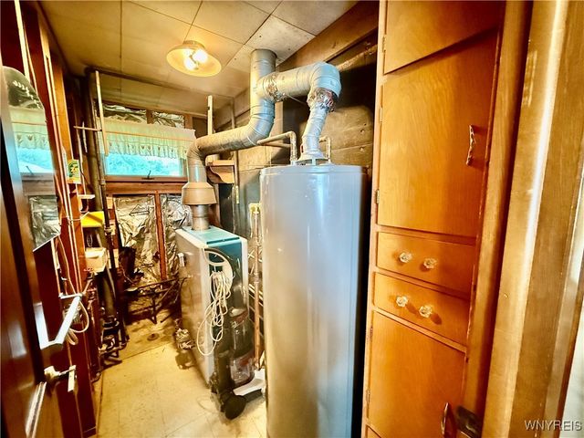 32 Gardner St, Pomfret, NY 14063