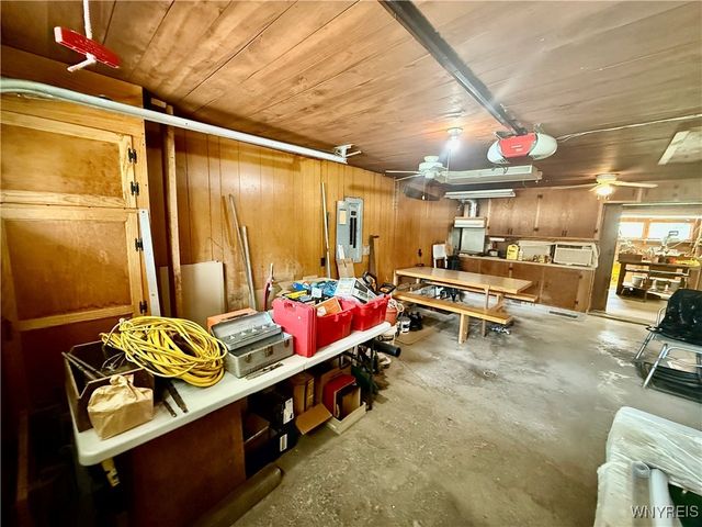 32 Gardner St, Pomfret, NY 14063