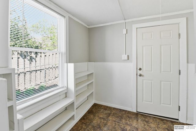 5812 Cedar Street, Omaha, NE 68106