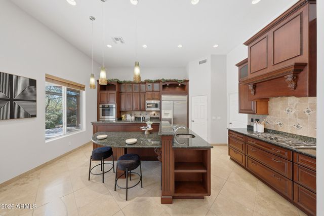 4701 E RANCHO LAREDO Drive, Cave Creek, AZ 85331