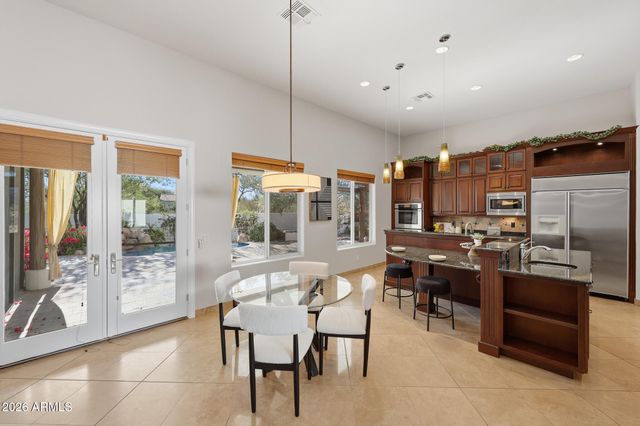 4701 E RANCHO LAREDO Drive, Cave Creek, AZ 85331