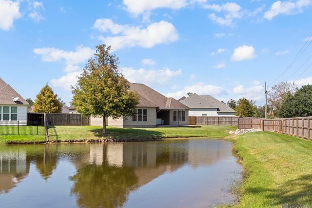 16472 Orchard Way Dr, Prairieville, LA 70769