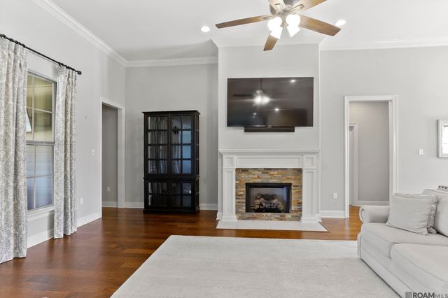 16472 Orchard Way Dr, Prairieville, LA 70769