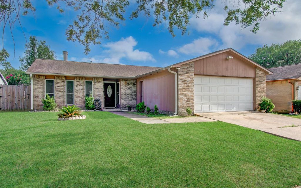 5706 Spring Grove Lane, Spring, TX 77373