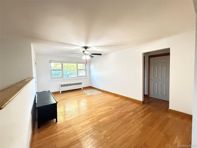 150-19 Jewel Ave 310B, Flushing, NY 11367