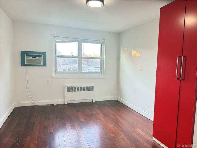 150-19 Jewel Ave 310B, Flushing, NY 11367
