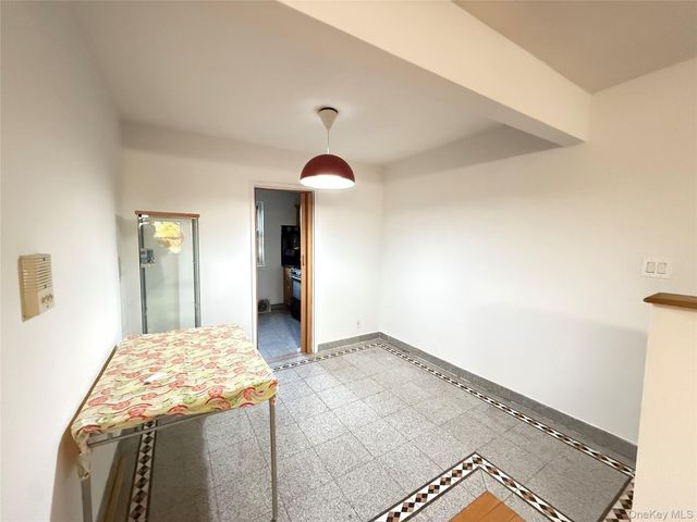 150-19 Jewel Ave 310B, Flushing, NY 11367
