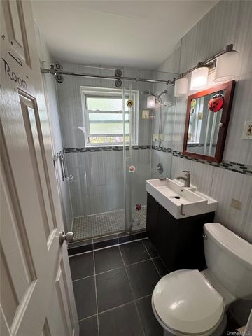 150-19 Jewel Ave 310B, Flushing, NY 11367
