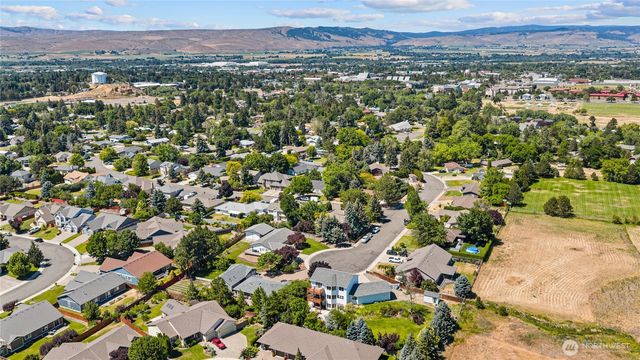 1605 Bonnie Lane, Ellensburg, WA 98926