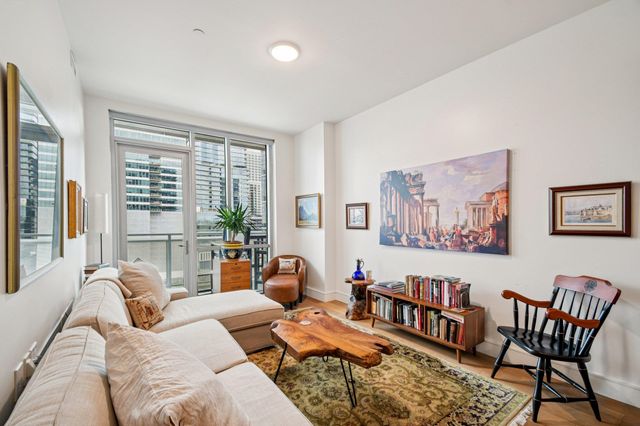 222 West Ave 1211, Austin, TX 78701