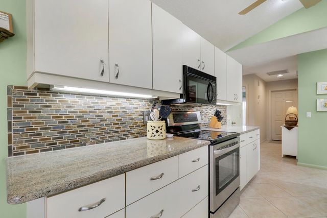 7137 SE Quincy Terrace, Hobe Sound, FL 33455