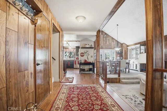 31051 Wild Oak, Running Springs, CA 92382