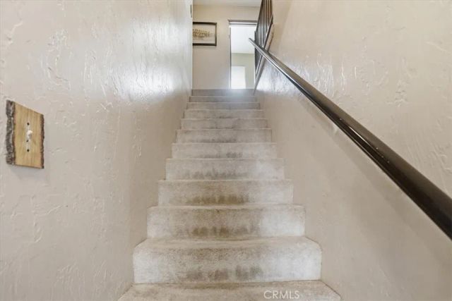 31051 Wild Oak, Running Springs, CA 92382