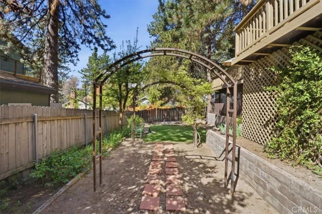 31051 Wild Oak, Running Springs, CA 92382