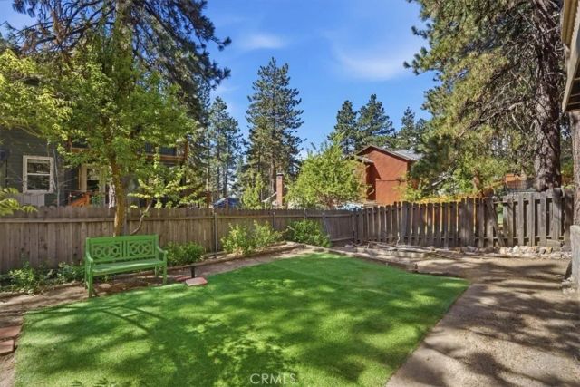 31051 Wild Oak, Running Springs, CA 92382