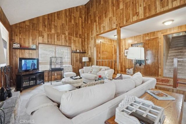 31051 Wild Oak, Running Springs, CA 92382