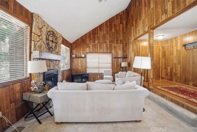 31051 Wild Oak, Running Springs, CA 92382