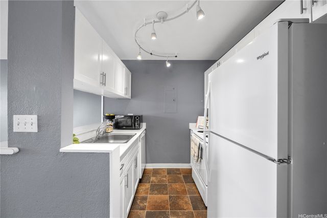 46-1065 Emepela Way 1R, Kaneohe, HI 96744