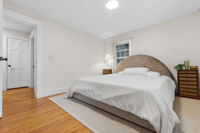 289 County Way Ext, Beverly, MA 01915