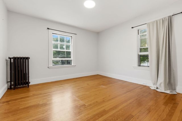 289 County Way Ext, Beverly, MA 01915