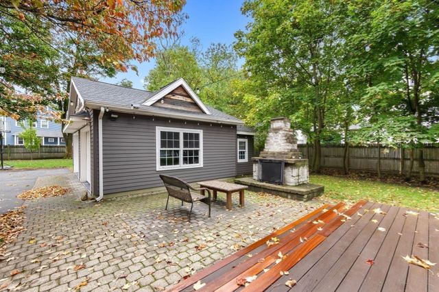 289 County Way Ext, Beverly, MA 01915