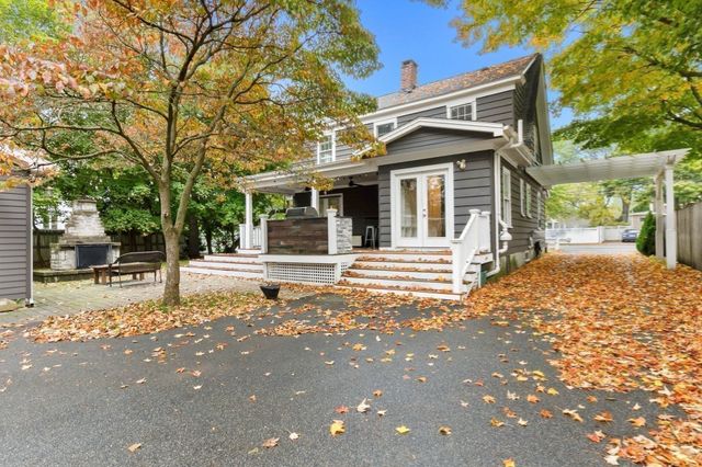 289 County Way Ext, Beverly, MA 01915