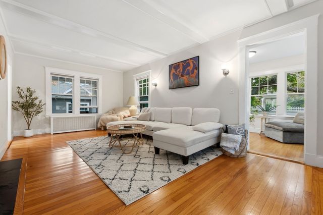 289 County Way Ext, Beverly, MA 01915