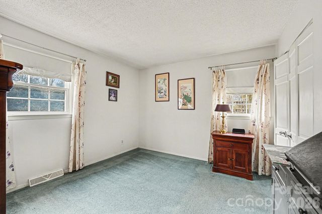 4206 Tipperary Place, Charlotte, NC 28215