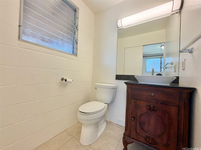 94-1032 Hiapo Street, Waipahu, HI 96797