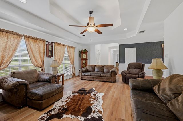 998 Bledsoe Road, Gunter, TX 75058