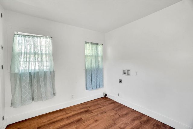 3472 12th Ave, Sacramento, CA 95817