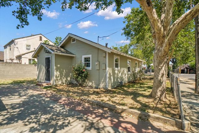 3472 12th Ave, Sacramento, CA 95817