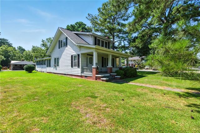 208 Little Florida RD, Poquoson, VA 23662