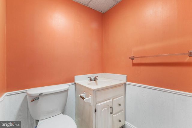 1075 SUN VALLEY DR, Annapolis, MD 21409