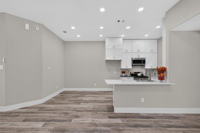 5107 Royal Cypress Drive, Katy, TX 77449