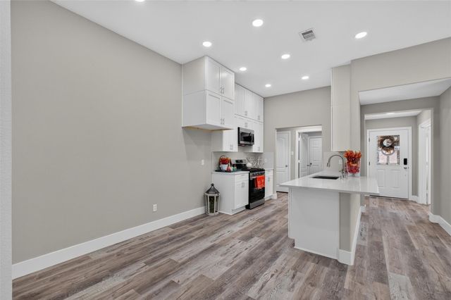 5107 Royal Cypress Drive, Katy, TX 77449