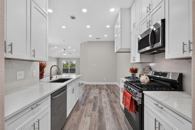 5107 Royal Cypress Drive, Katy, TX 77449
