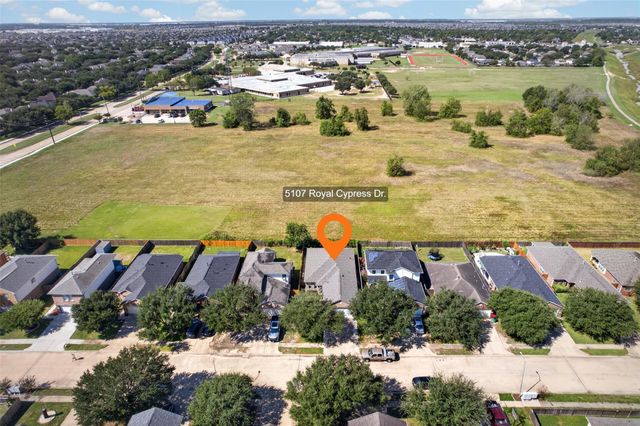 5107 Royal Cypress Drive, Katy, TX 77449