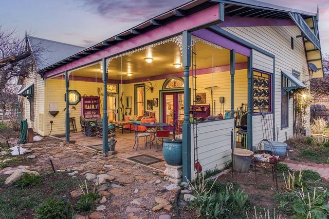 132 & 134 E Virginia St., La Veta, CO 81055