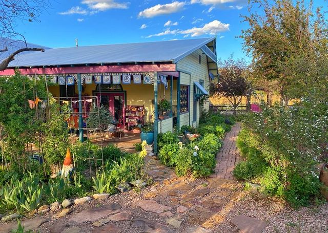 132 & 134 E Virginia St., La Veta, CO 81055